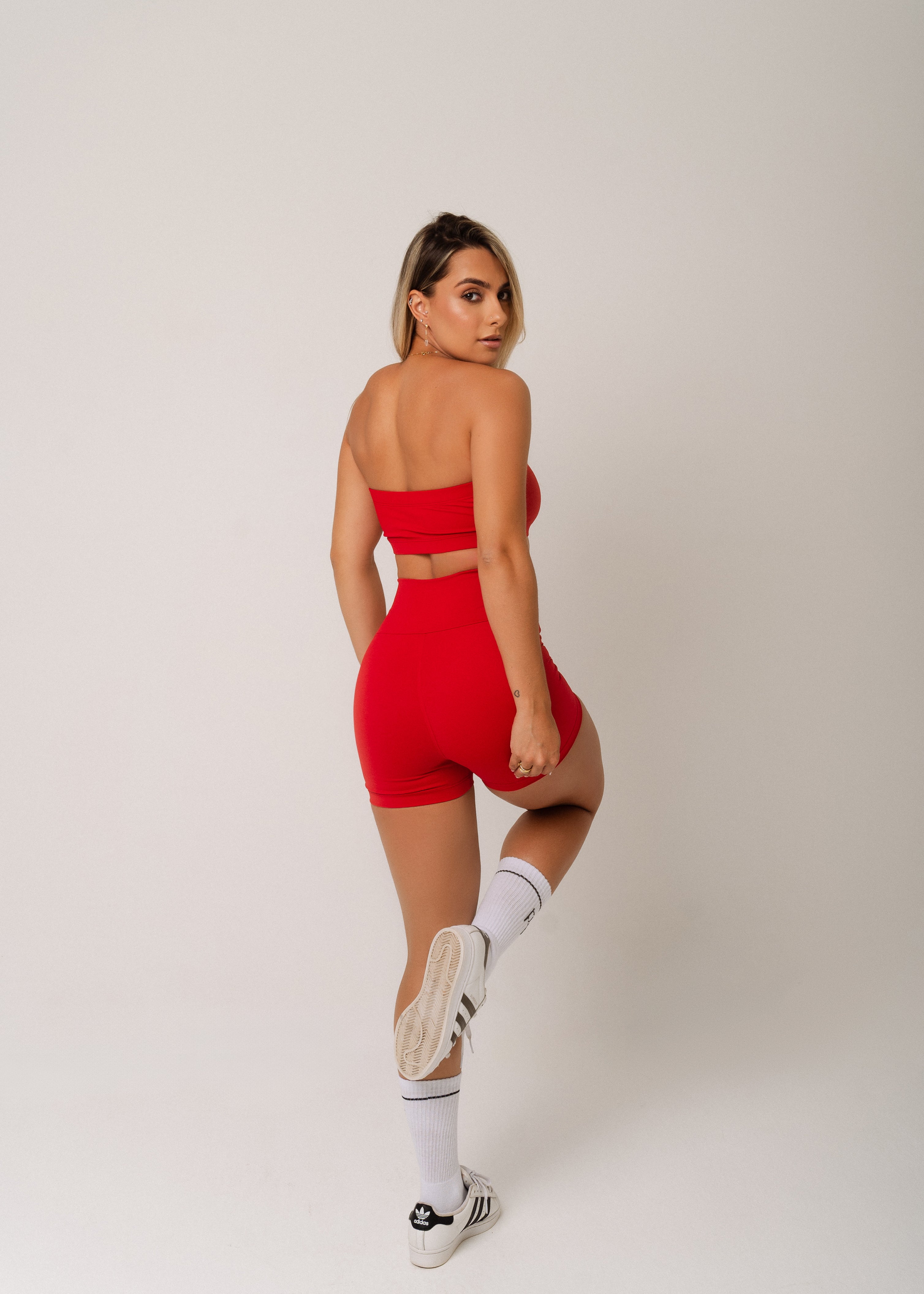 SHORT ACTIVE CURTO
